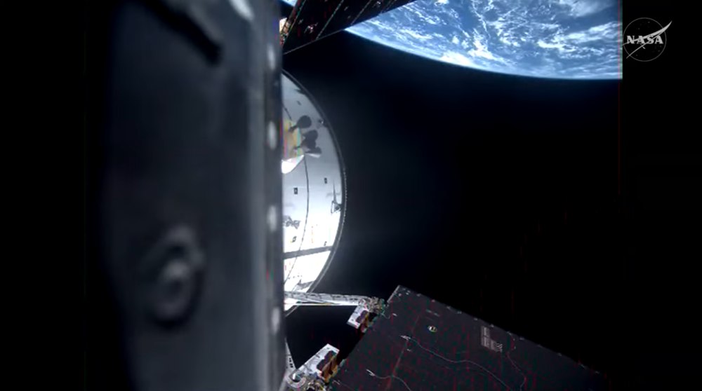 „Houston, avem o problemă la toaletă!” Cum au reparat astronauții Artemis II sistemul de colectare a deșeurilor în drum spre Lună