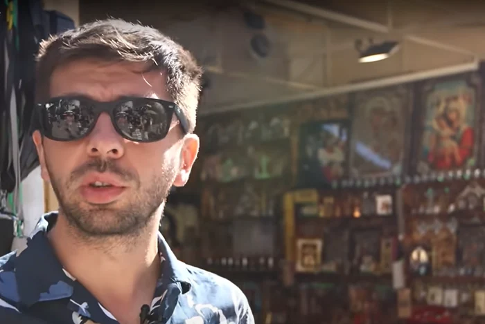 Prima tehnică de supraviețuire la Mare implică o rugăciune. FOTO: Captura video/Mircea Bravo