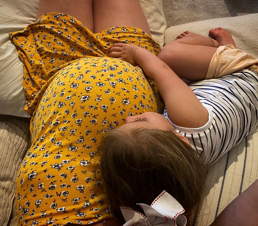 Rita și Laura, într-o imagine adorabilă și emoționantă