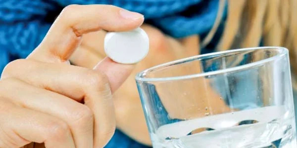 Ar trebui să luăm cel mult două pastile efervescente de 500 mg de vitamina C pe zi