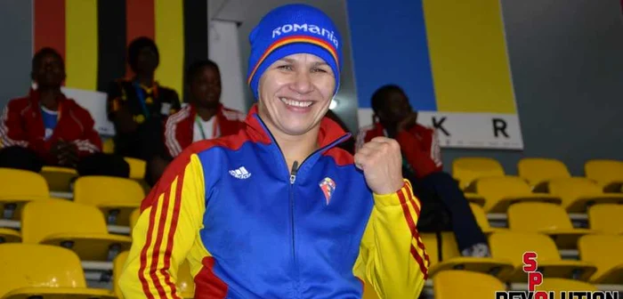 Steluţa Duţă este mutiplă camionaă la box  Sursa foto: facebook/sportrevolution