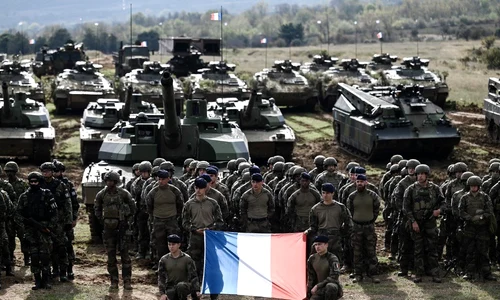 trupe ffranceze jpg