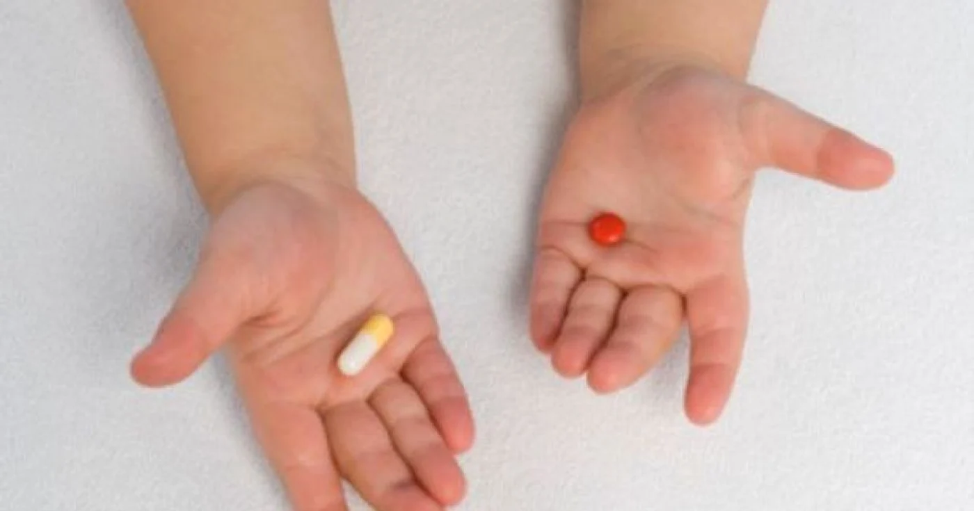 Două fetiţe din Brăila s-au intoxicat cu medicamente