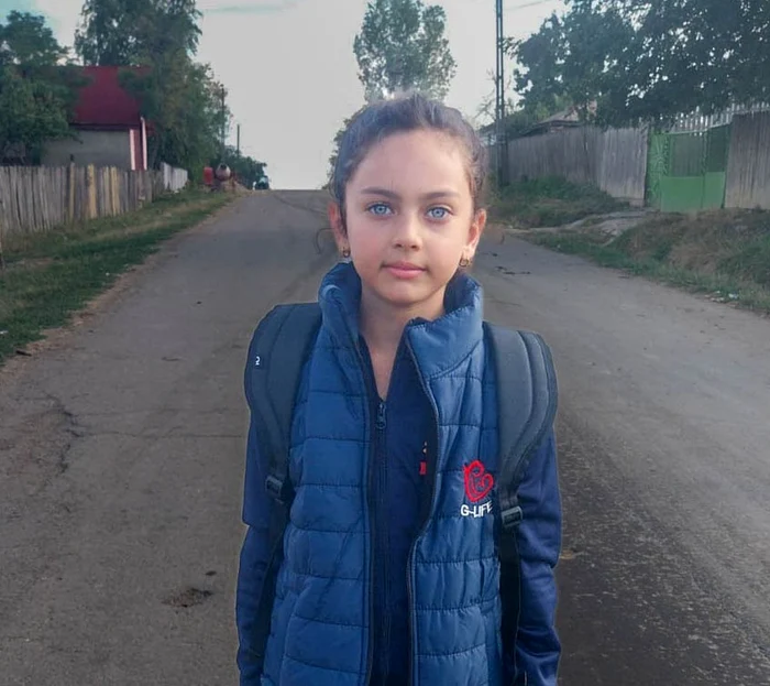 Liliana vrea la școală / foto: Asociatia Glasul Vieții