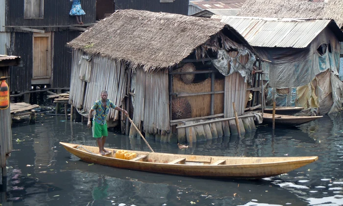 Makoko, mahalaua plutitoare din Nigeria / foto: arhiva Click!