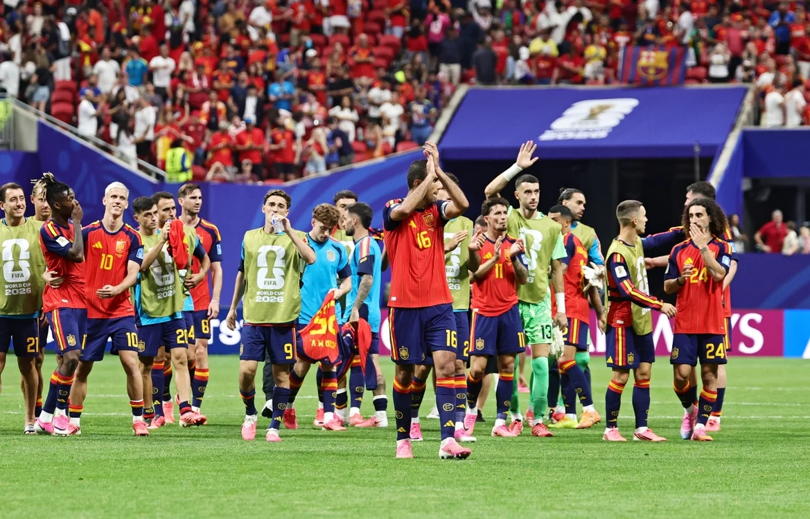 Spaniolilor li s-a promis cca 450.000 de dolari dacă vor cuceri titlul mondial (Foto: EPAImages)