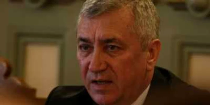 Craiova: Descentralizarea, povară pentru preşedintele Consiliului Judeţean Dolj