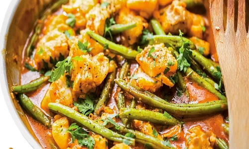 curry cu pastai si peste jpg