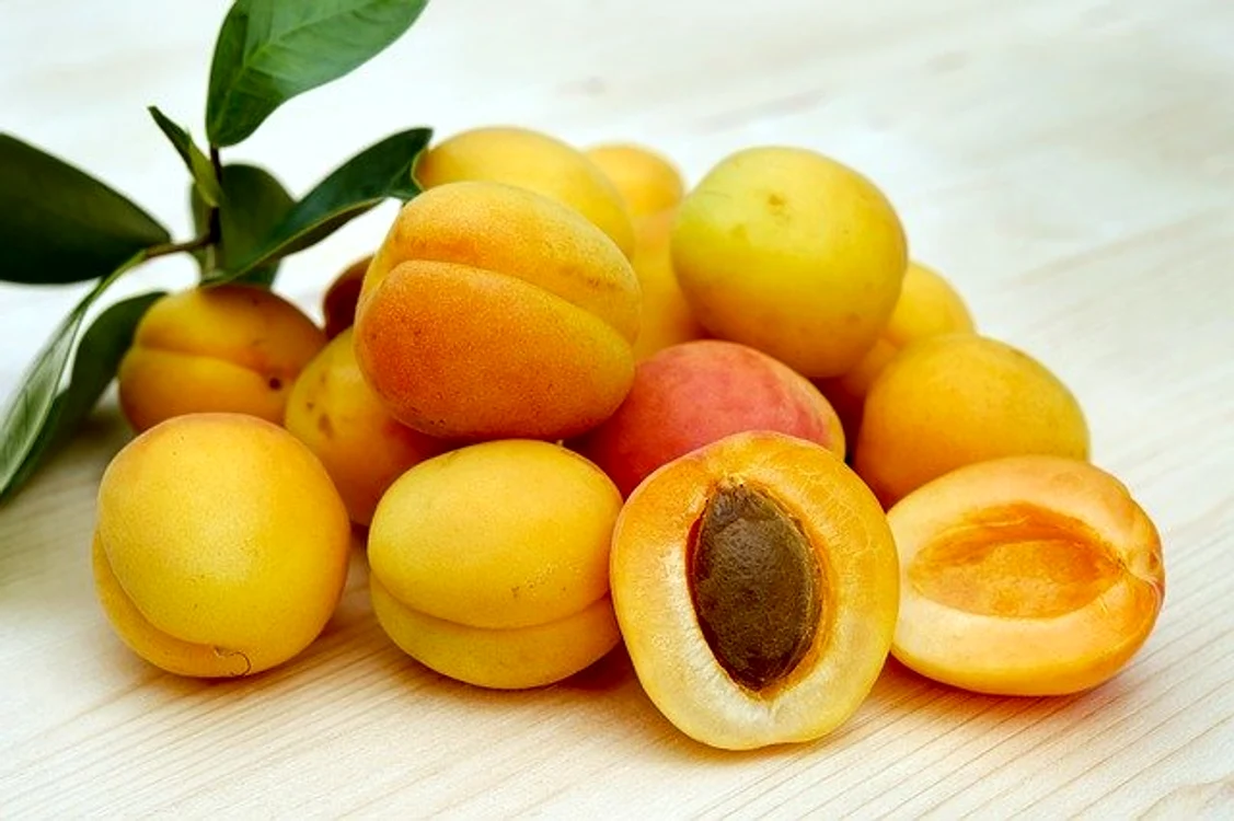 Vitamina A se găsește și în caise