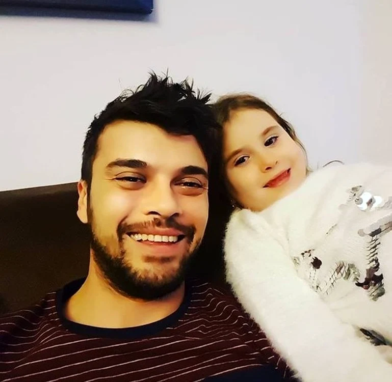 
    Marius Elisei a fost prezent, luna trecută, la ziua fiicei sale IsabelaFoto: arhivă personală  