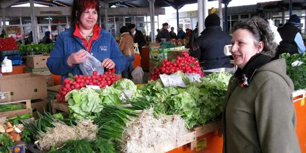 pentru că are numai marfă naturală, Mariana Ivan şi-a făcut o clientelă stabilă