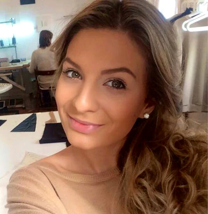 
    Ana Baniciu trage din greu la sală pentru o siluetă de visFOTO: Arhiva personală  