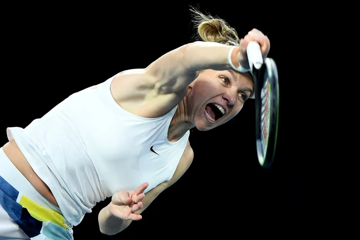 Simona Halep va juca, sâmbătă, în turul III şi, dacă va învinge, va reveni pe teren, cel mai probabil, luni dimineaţă. FOTO: GettyImages