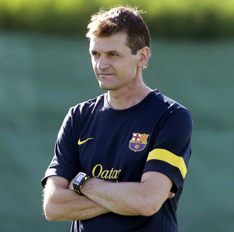 
    Jucătorii şi fanii i-au adus un omagiu lui Tito Vilanova, cel care a contribuit la echipa fantastică a Barcelonei din ultimii ani. (Foto: Reuters)  