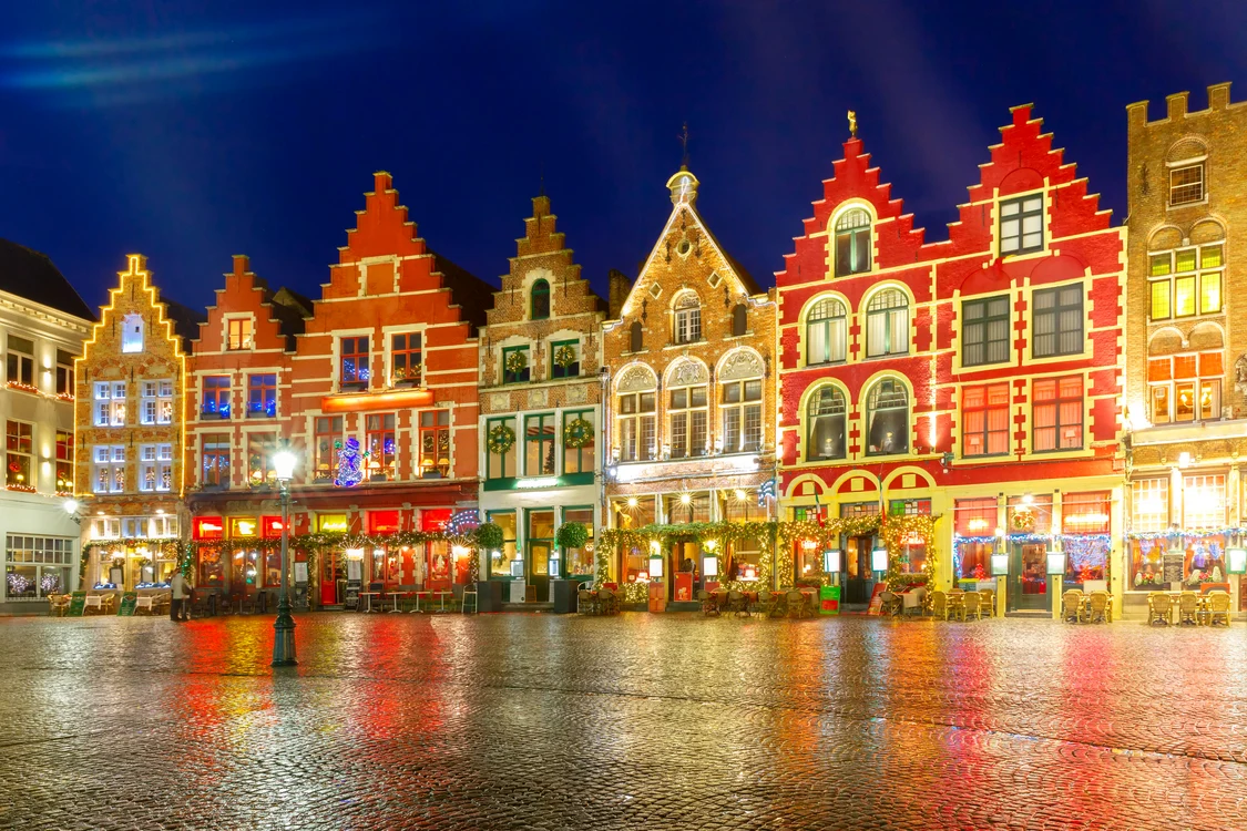 Imagine din fermecătorul Bruges, Belgia Foto Shutterstock