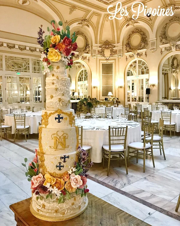 Alina Maria de Roumanie și fostul Principe Nicolae au avut la nuntă un tort imens