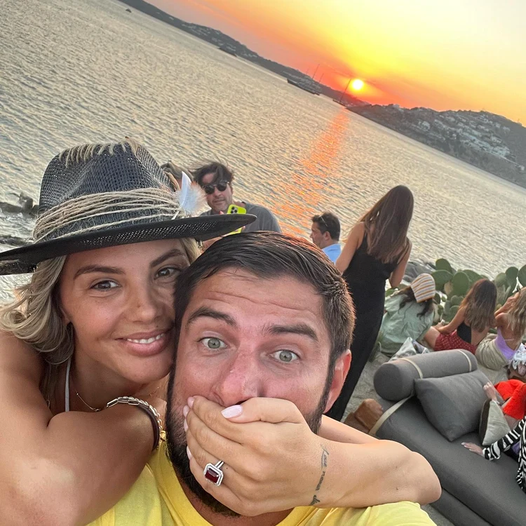 Cătălin Cazacu și Ramona Olaru s-au logodit! Foto: Instagram/Cazacu