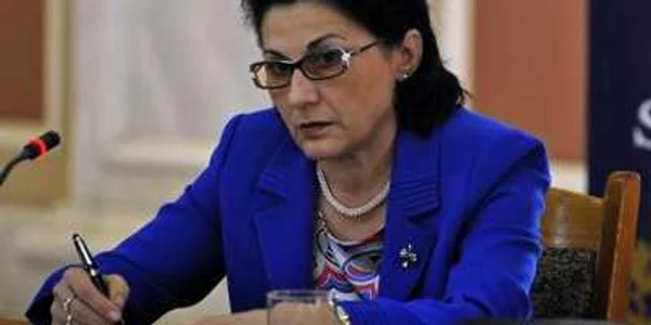 Elevii ar putea opta între Istorie şi Geografie la bacalaureat