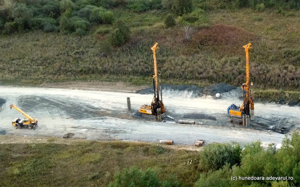 Autostrada Lugoj Deva, in șantier  Foto Daniel Guță ADEVĂRUL (59) JPG
