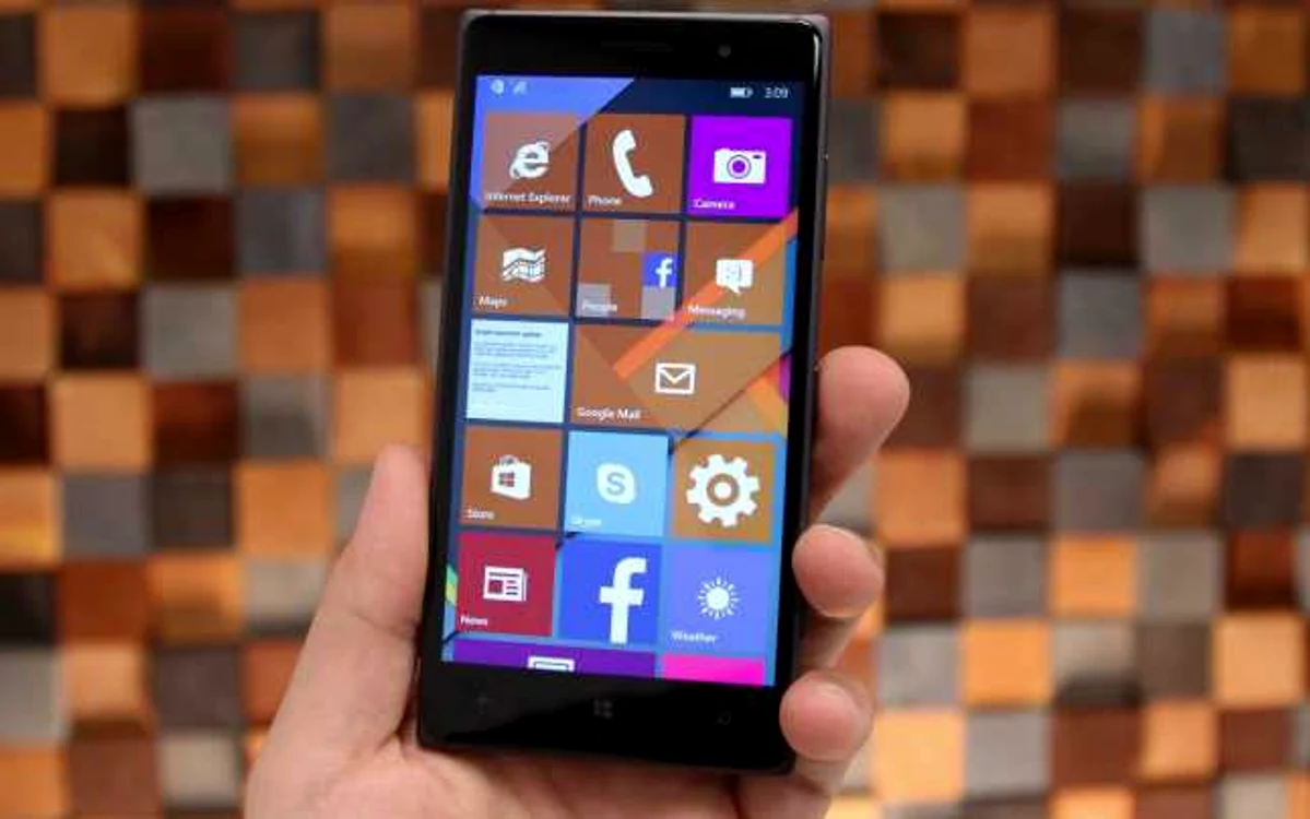 Telefoanele Microsoft vor avea Windows 10 Mobile primele. FOTO TechnoBuffalo