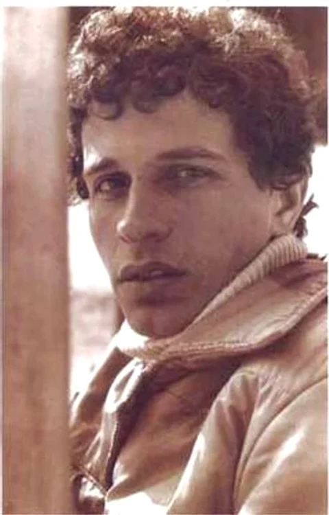 Mircea Geoană în tinerețe / foto: A1