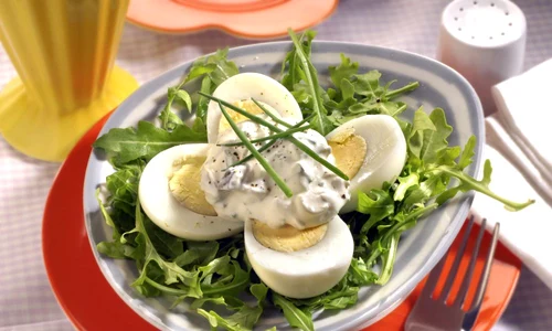 salata oua  jpeg