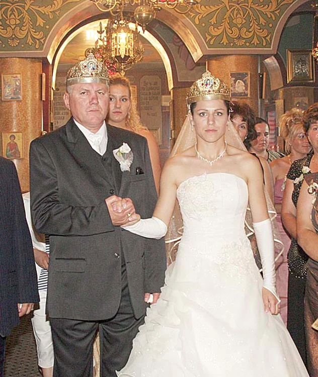 Mihaela Lăcătuş – Adrian Lăcătuş.