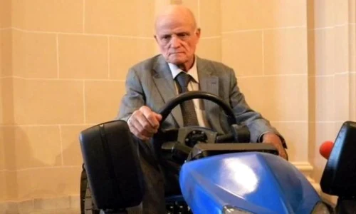 Justin Capră  Viaţa inventatorului rucsacului zburător pe care l au „furat” americanii de la NASA jpeg