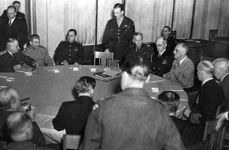 Cum l a târât Stalin pe Roosevelt tocmai până la Ialta jpeg
