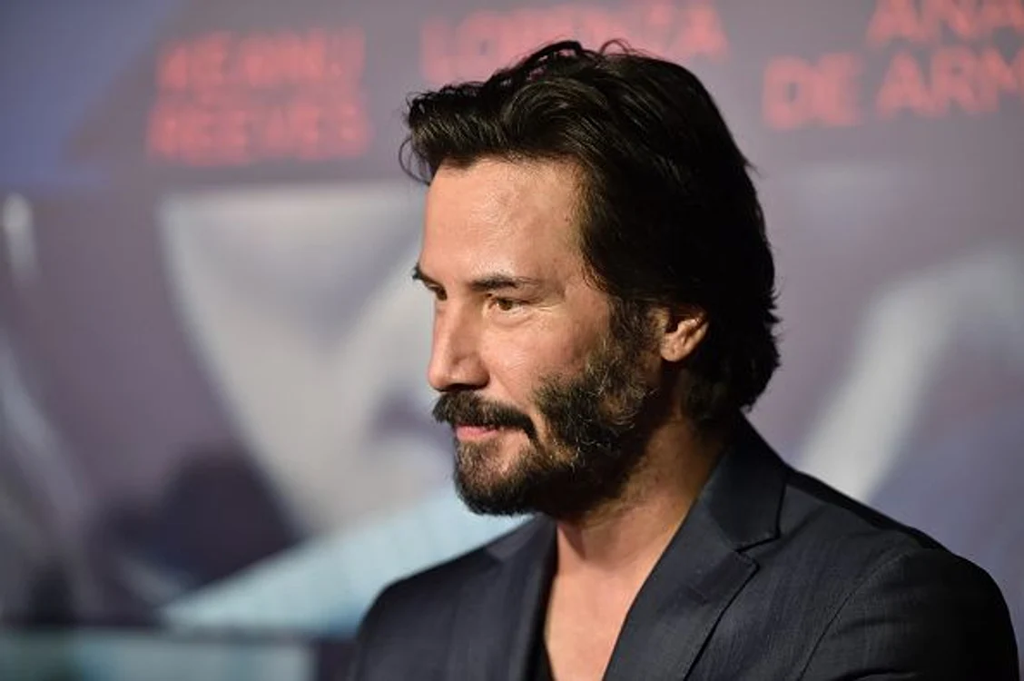 Reeves participă la premiera filmului 'Knock Knock' care a avut loc pe 7 octombrie, la Hollywood