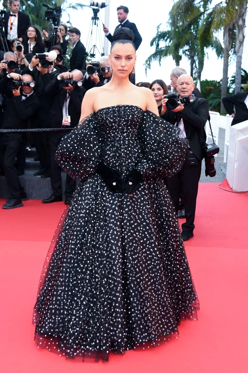 Irina Shayk a purtat o ținută de la Armani Privé (Foto: Profimedia)