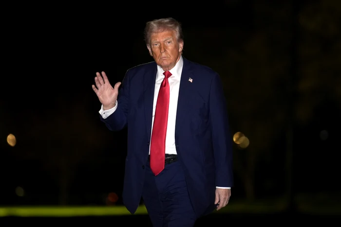 Trump era în drum spre clubul său de golf FOTO Profimedia