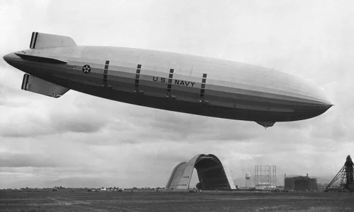 Marea Criză Economică şi Supraproducţia de arme jpeg