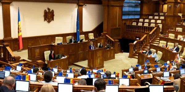 Declarație Parlament Chisinau jpg