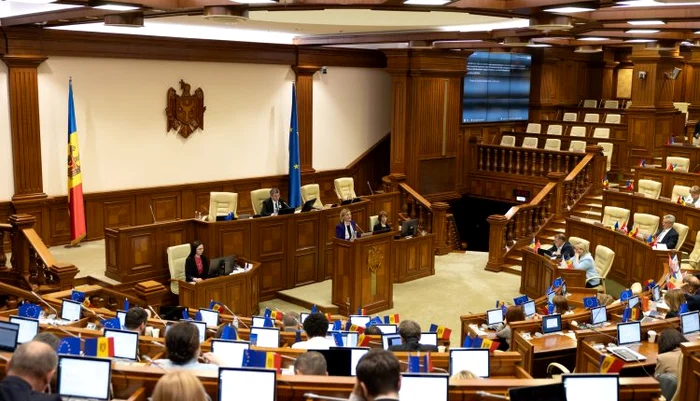 Parlamentul de la Chișinău a votat declarația în cadrul ședinței de joi. FOTO: Parlament.md