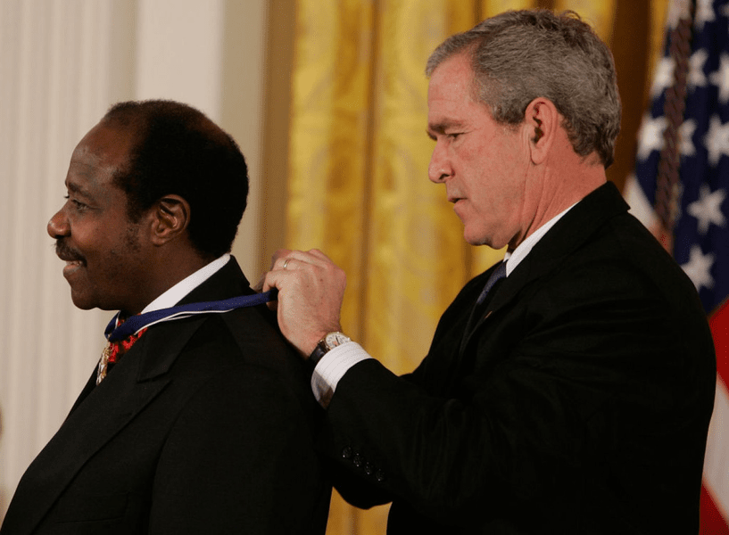 Paul Rusesabagina, eroul filmului „Hotel Rwanda", condamnat la 25 de închisoare pentru terorism, va fi eliberat VIDEO