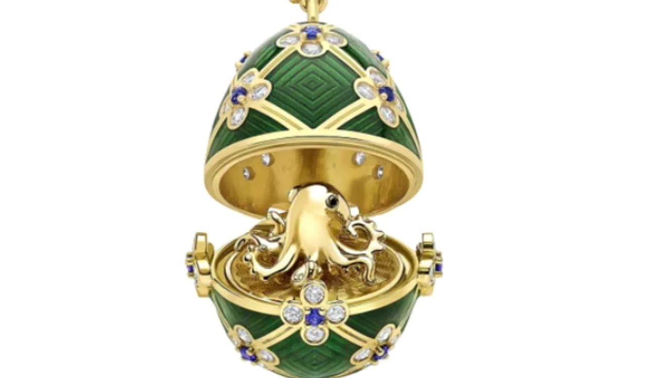 Pandantivul Fabergé, realizat din aur galben de 18 karate FOTO: Getty images