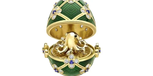 un barbat a inghitit un pandantiv faberge de 20 000 in magazinul de bijuterii politia l a arestat si asteapta sa recupereze podoaba 1028182 webp