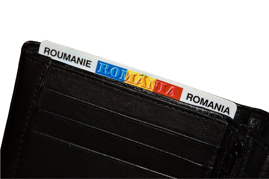 Persoanele care locuiesc la altă adresă decât cea din buletin trebuie să respecte noi reguli. Sunt pasibili de amenzi