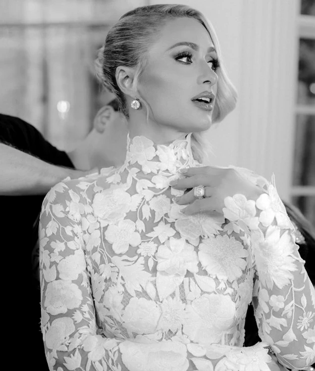 Paris Hilton a îmbrăcat rochia de mireasăFoto: Arhivă personală