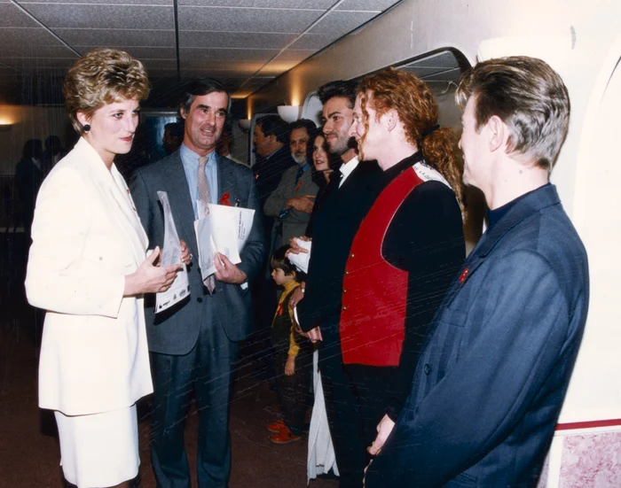 Prințesa Diana întâlnindu se cu George Michael, Mick Hucknall și David Bowie pe Wembley Arena, profimedia 0498564331 jpg