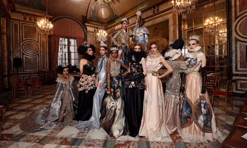Designeri romani la Saptamana Modei de la Paris 2018 (10) jpeg