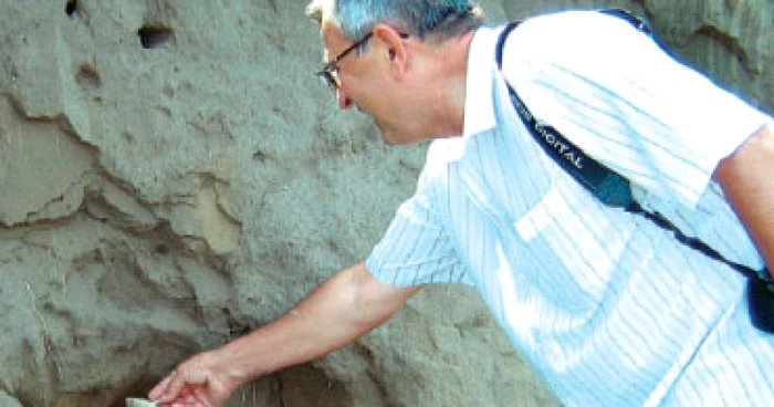 Cimitir vechi de 1.000 de ani la Crivina