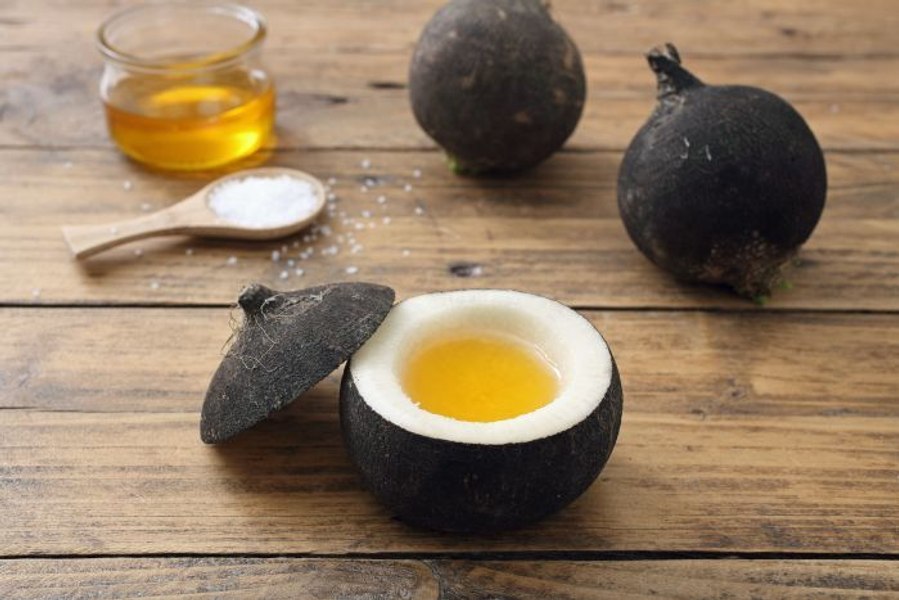 Cel mai bun sirop pentru tuse. Leacul natural de pe vremea bunicii se prepară și astăzi în mănăstiri VIDEO