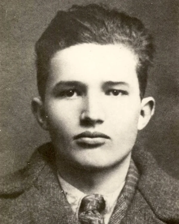 Nicolae Ceauşescu în tinereţe FOTO onthisday.com