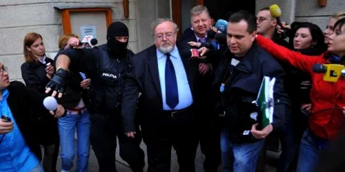 Căşuneanu, Locic, Costiniu la DNA