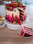 tort red velvet shutterstock 1826361062 jpg
