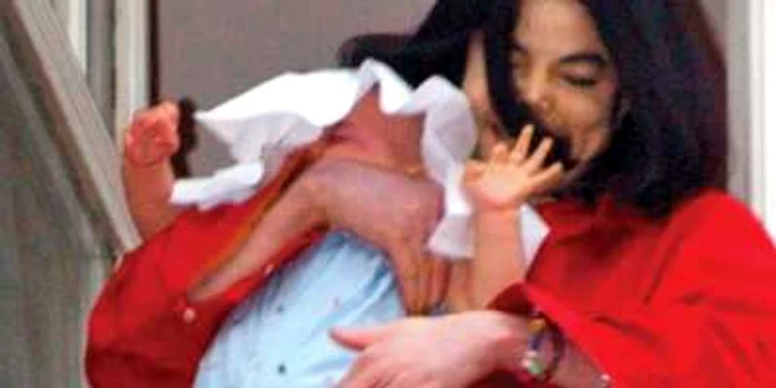 Chandler recunoaşte: "Michael nu m-a atins, am minţit să scăpăm de sărăcie!"