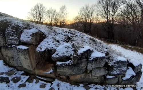 cetatea dacica blidaru