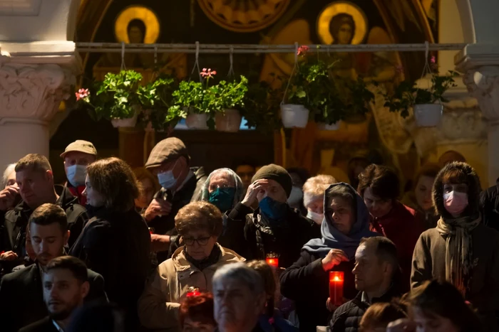 Slujbă biserică FOTO: Adevărul